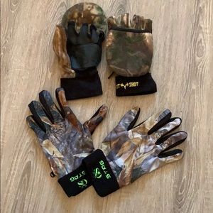2 Pair Men’s Large Camo Gloves Hot Shot Pop Top